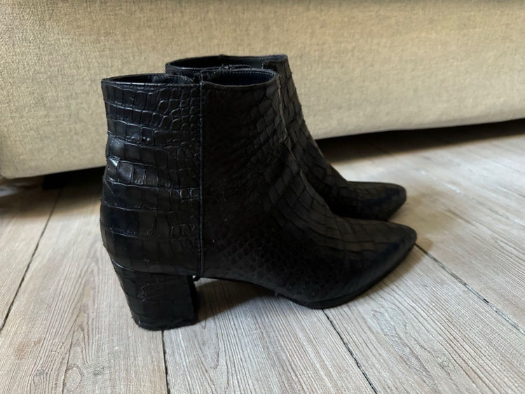 Billede af Stuart Weitzman str. 39