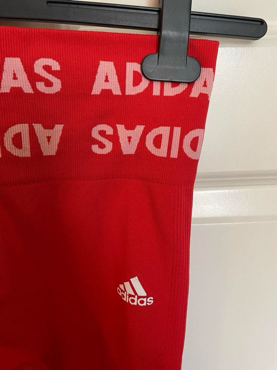 Billede af Adidas røde tights