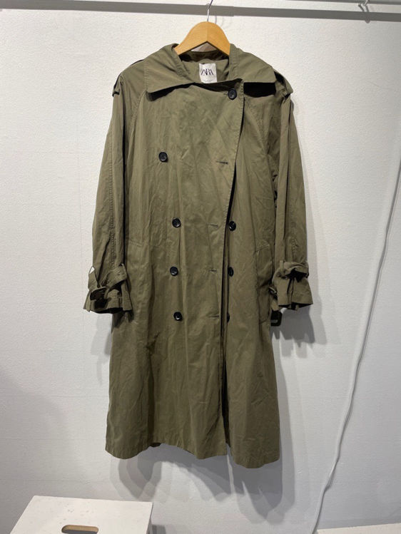 Billede af Zara trenchcoat