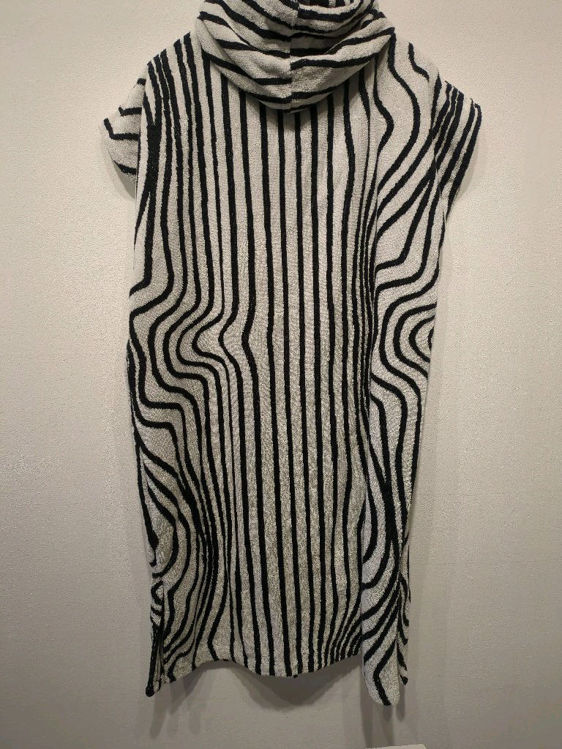 Billede af Mads Nørgaard Poncho Zebra stribet 