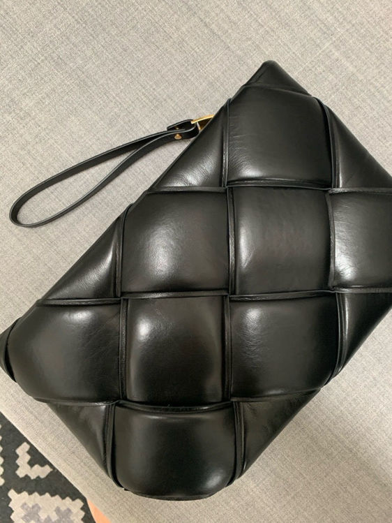 Billede af Bottega Veneta clutch med lille rem