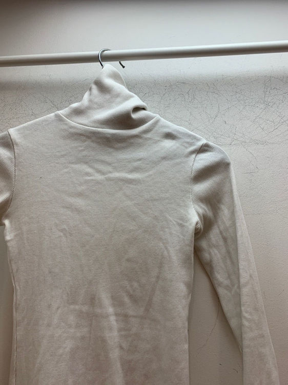 Billede af White turtleneck