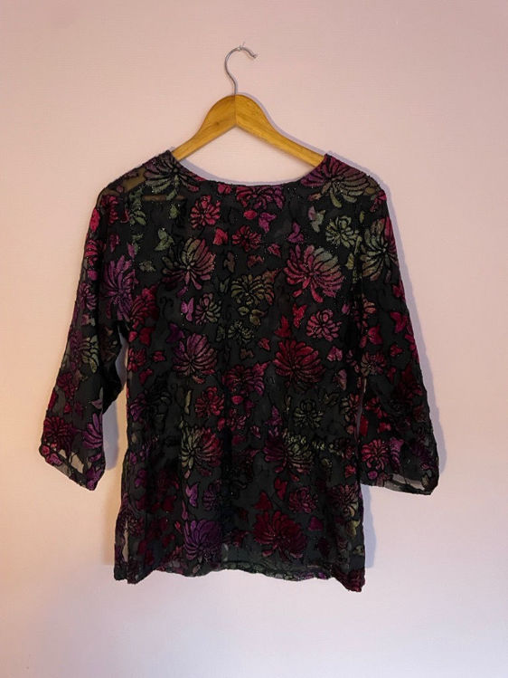 Billede af Black and festive blouse 