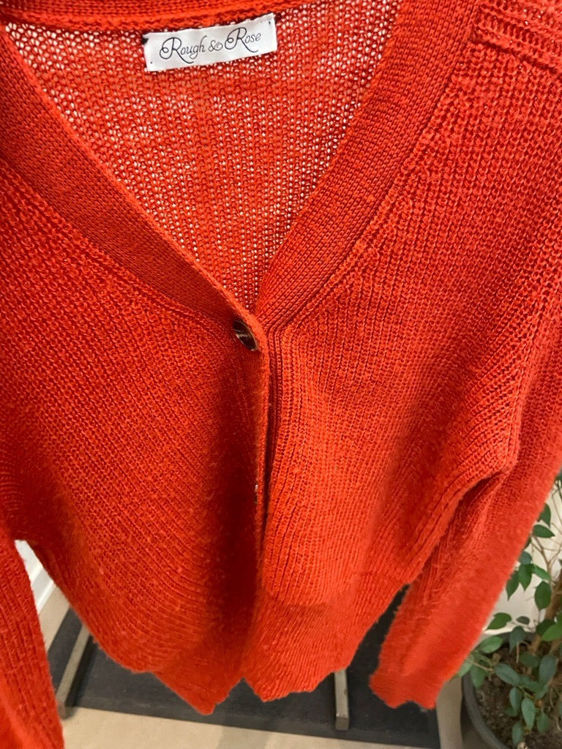 Billede af Rød cardigan 