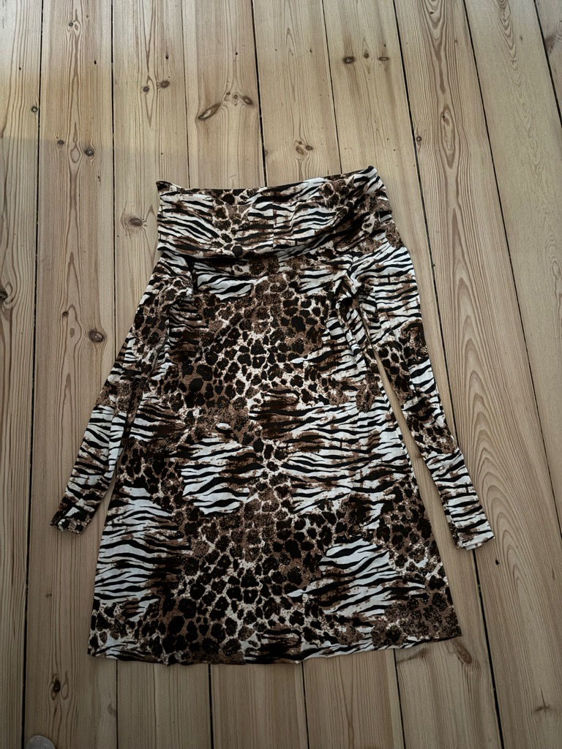 Billede af Leopard off-shoulder kjole