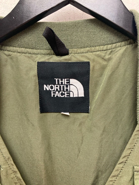 Billede af North face vest i militærgrøn