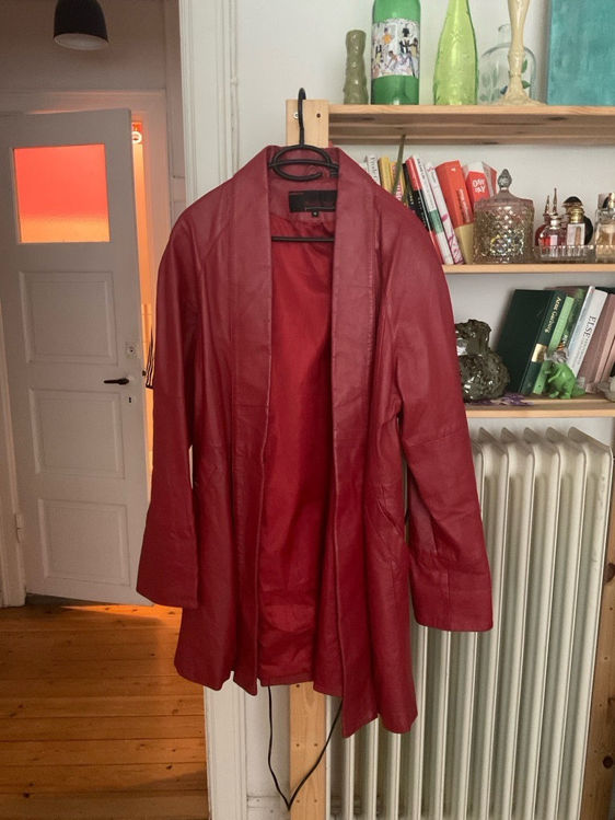 Billede af Red Leather jacket 