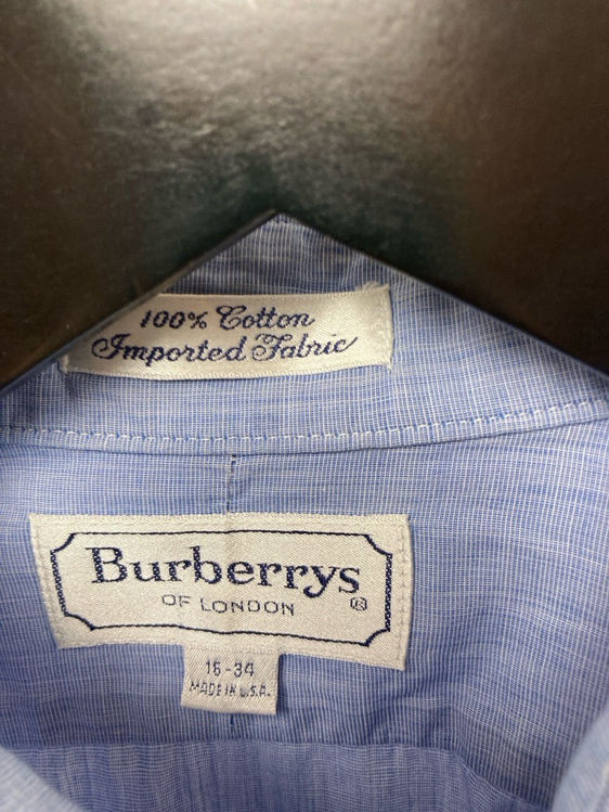 Billede af Burberry med lidt slid. Derfor prisen