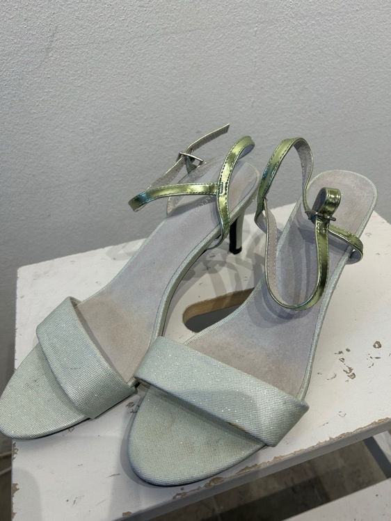 Billede af Green highheels 