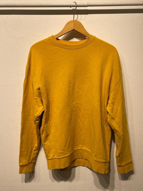 Billede af Yellow sweater