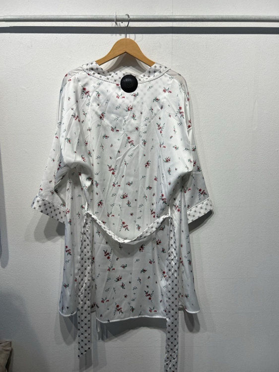 Billede af Brand new robe 