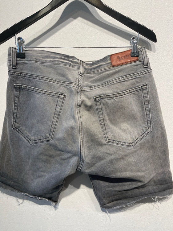 Billede af ACNE