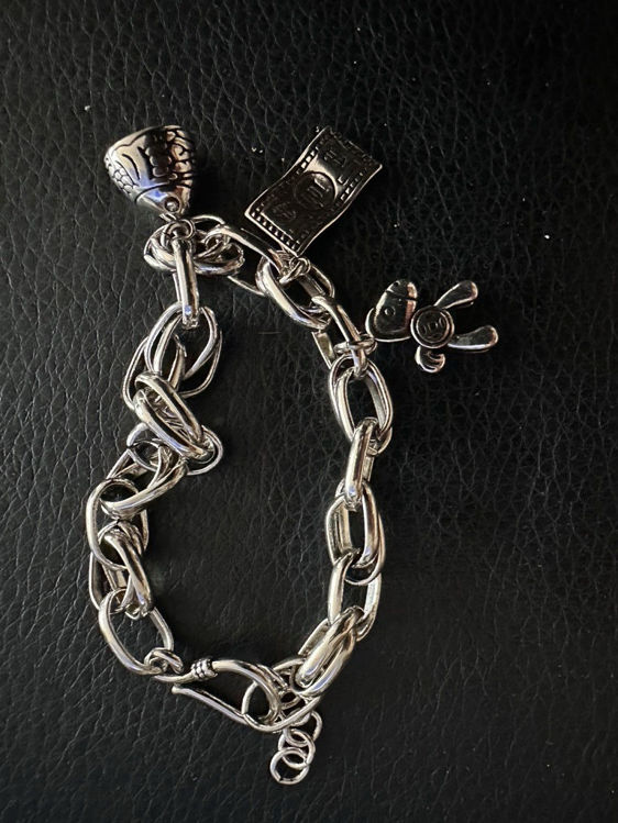 Billede af armbånd